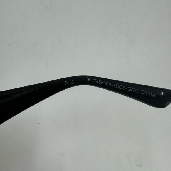 NWT True Religion black large square sunglasses - Picture 3 of 7